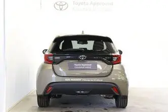 Toyota Yaris, 1.5, 68 kW, hibrīds, automātiskā, priekšējā piedziņa