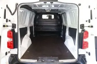 Toyota Proace, 2.0, 106 kW, dīzelis, manuālā, priekšējā piedziņa