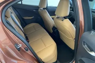 Lexus UX 300, 57 kW, elektrība, priekšējā piedziņa