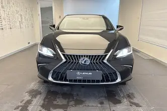 Lexus ES 300, 2.5, 131 kW, hibridas, automatinė, priekiniai varomieji ratai