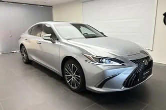 Lexus ES 300, 2.5, 131 kW, hibridas, automatinė, priekiniai varomieji ratai