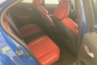 Lexus UX 250, 2.0, 112 kW, hibrīds, automātiskā, pilnpiedziņa