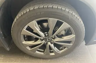 Lexus UX 250, 2.0, 112 kW, hibrīds, automātiskā, pilnpiedziņa