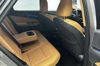 Lexus NX 450, 2.5, 136 kW, įkraunamas hibridas, automatinė, visų varomųjų ratų pavara