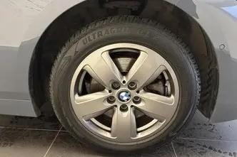 BMW 118, 1.5, 100 kW, benzinas, automatinė, priekiniai varomieji ratai