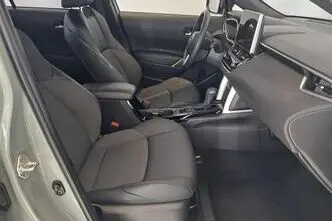 Toyota Corolla, 2.0, 112 kW, hibridas, automatinė, priekiniai varomieji ratai