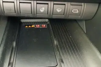 Toyota C-HR, 1.8, 72 kW, hibrīds, automātiskā, priekšējā piedziņa