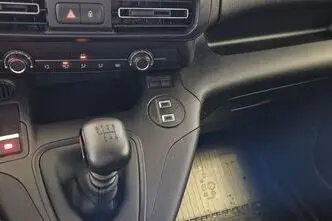 Toyota Proace City, 1.5, 75 kW, dyzelinas, mechaninė, priekiniai varomieji ratai