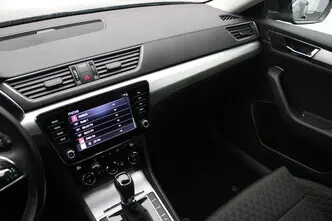 Škoda Superb, 2.0, 90 kW, diesel, automatic, front-wheel drive