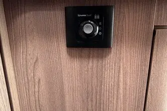 Laika ECOVIP, 2.0, 103 kW, дизель, автомат, передний привод