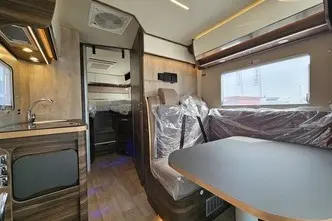 Laika ECOVIP, 2.0, 103 kW, дизель, автомат, передний привод