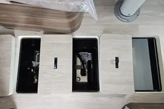 Laika ECOVIP, 2.0, 103 kW, дизель, автомат, передний привод