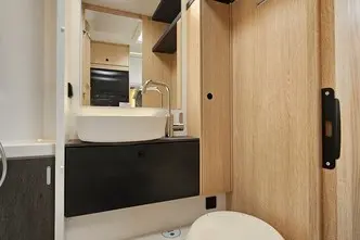 Sunlight A68, 2.2, 103 kW, dīzelis, automātiskā, priekšējā piedziņa