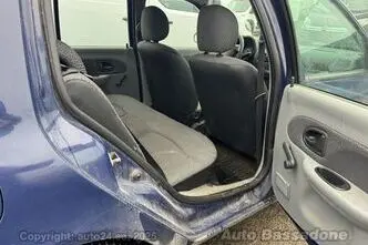 Renault Thalia, 1.1, 55 kW, benzinas, mechaninė, priekiniai varomieji ratai