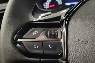 Peugeot 2008, 1.2, 96 kW, benzinas, automatinė, priekiniai varomieji ratai