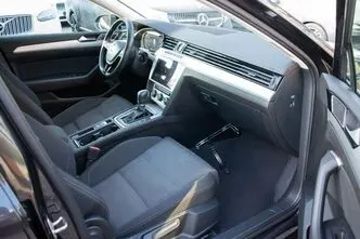 Volkswagen Passat, 1.6, 88 kW, diisel, automaat, esivedu