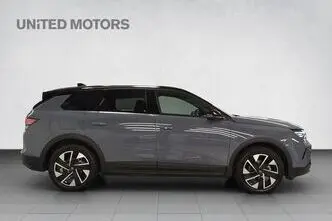 Opel Grandland, 1.2, 100 kW, hybrid, automatic, front-wheel drive