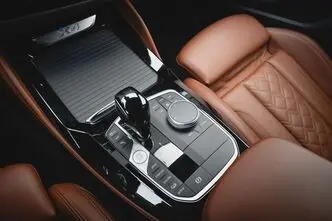 BMW X4, 2.0, 140 kW, hibridas, automatinė, visų varomųjų ratų pavara