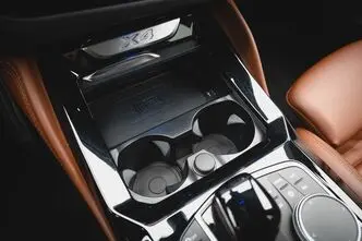 BMW X4, 2.0, 140 kW, hibridas, automatinė, visų varomųjų ratų pavara