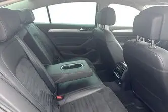 Volkswagen Passat, 2.0, 110 kW, дизель, автомат, передний привод