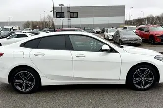 BMW 218, 1.5, 100 kW, benzinas, automatinė, priekiniai varomieji ratai