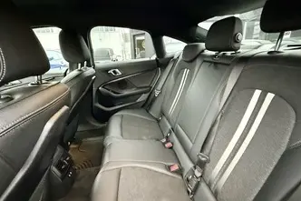 BMW 218, 1.5, 100 kW, benzinas, automatinė, priekiniai varomieji ratai