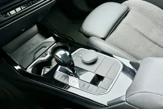 BMW 218, 1.5, 100 kW, benzinas, automatinė, priekiniai varomieji ratai