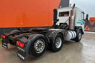 Volvo FM 420 6x2, 309 kW, dīzelis, manuālā
