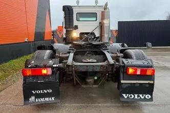 Volvo FM 420 6x2, 309 kW, dīzelis, manuālā