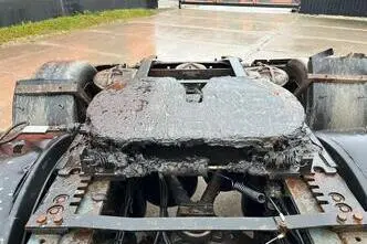 Volvo FM 420 6x2, 309 kW, dīzelis, manuālā