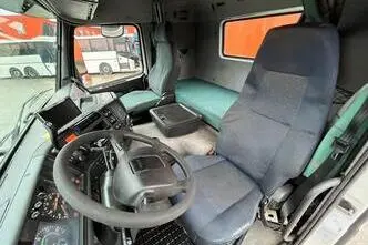 Volvo FM 420 6x2, 309 kW, dīzelis, manuālā