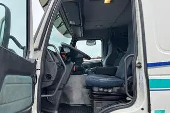 Volvo FM 420 6x2, 309 kW, dīzelis, manuālā