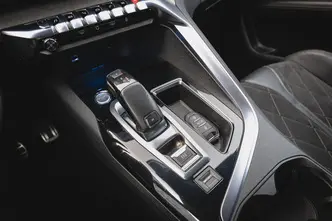 Peugeot 3008, 2.0, 133 kW, diisel, automaat, esivedu