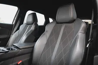 Peugeot 3008, 2.0, 133 kW, diisel, automaat, esivedu