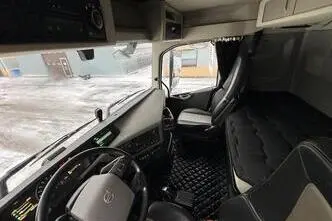 Volvo FH540, 405 kW, dīzelis, automātiskā