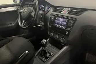 Škoda Octavia, 1.0, 85 kW, benzinas, mechaninė, priekiniai varomieji ratai