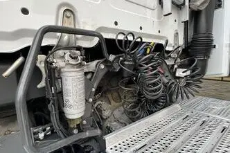 Mercedes-Benz Actros, 12.8, 330 kW, dīzelis, aizmugurējā piedziņa