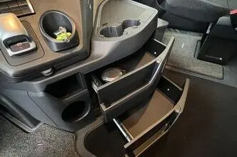 Mercedes-Benz Actros, 12.8, 330 kW, dīzelis, aizmugurējā piedziņa