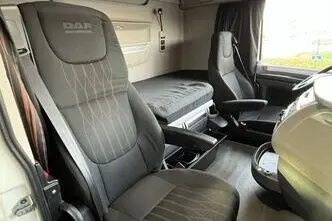 DAF XF, 12.9, 355 kW, dyzelinas, automatinė, galiniai varomieji ratai