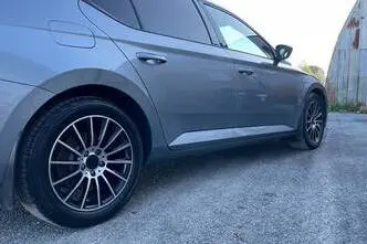 Škoda Superb, 1.4, 110 kW, petrol, automatic, front-wheel drive