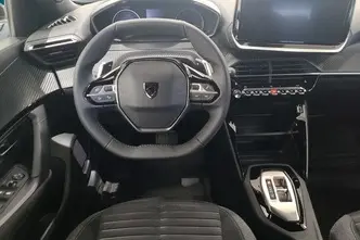 Peugeot 2008, 1.2, 96 kW, benzīns, automātiskā, priekšējā piedziņa