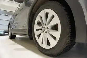 Škoda, 89 kW, elekter, automaat, tagavedu