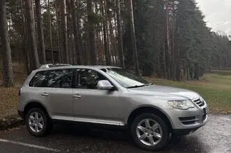 Volkswagen Touareg, 3.0, 176 kW, дизель, автомат, полный привод