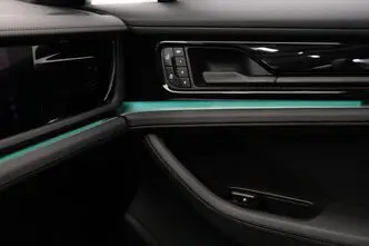 Porsche Panamera, 2.9, 224 kW, pistikhübriid, automaat, nelikvedu