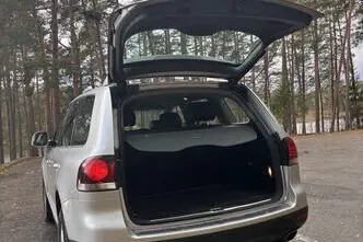 Volkswagen Touareg, 3.0, 176 kW, дизель, автомат, полный привод