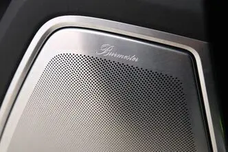 Porsche Cayenne, 4.0, 404 kW, hibridas, automatinė, visų varomųjų ratų pavara