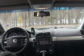 Volkswagen Touareg, 3.0, 176 kW, дизель, автомат, полный привод