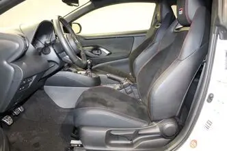 Toyota Yaris, 1.6, 192 kW, bensiin, manuaal, nelikvedu