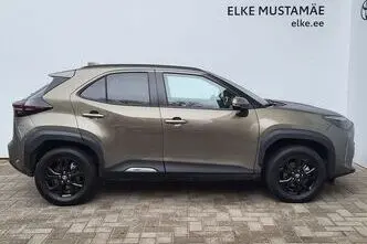Toyota Yaris Cross, 1.5, 68 kW, hübriid, automaat, esivedu