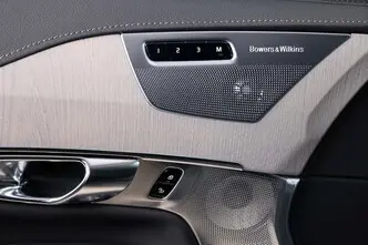Volvo XC90, 2.0, 183 kW, hybrid, automatic, four-wheel drive